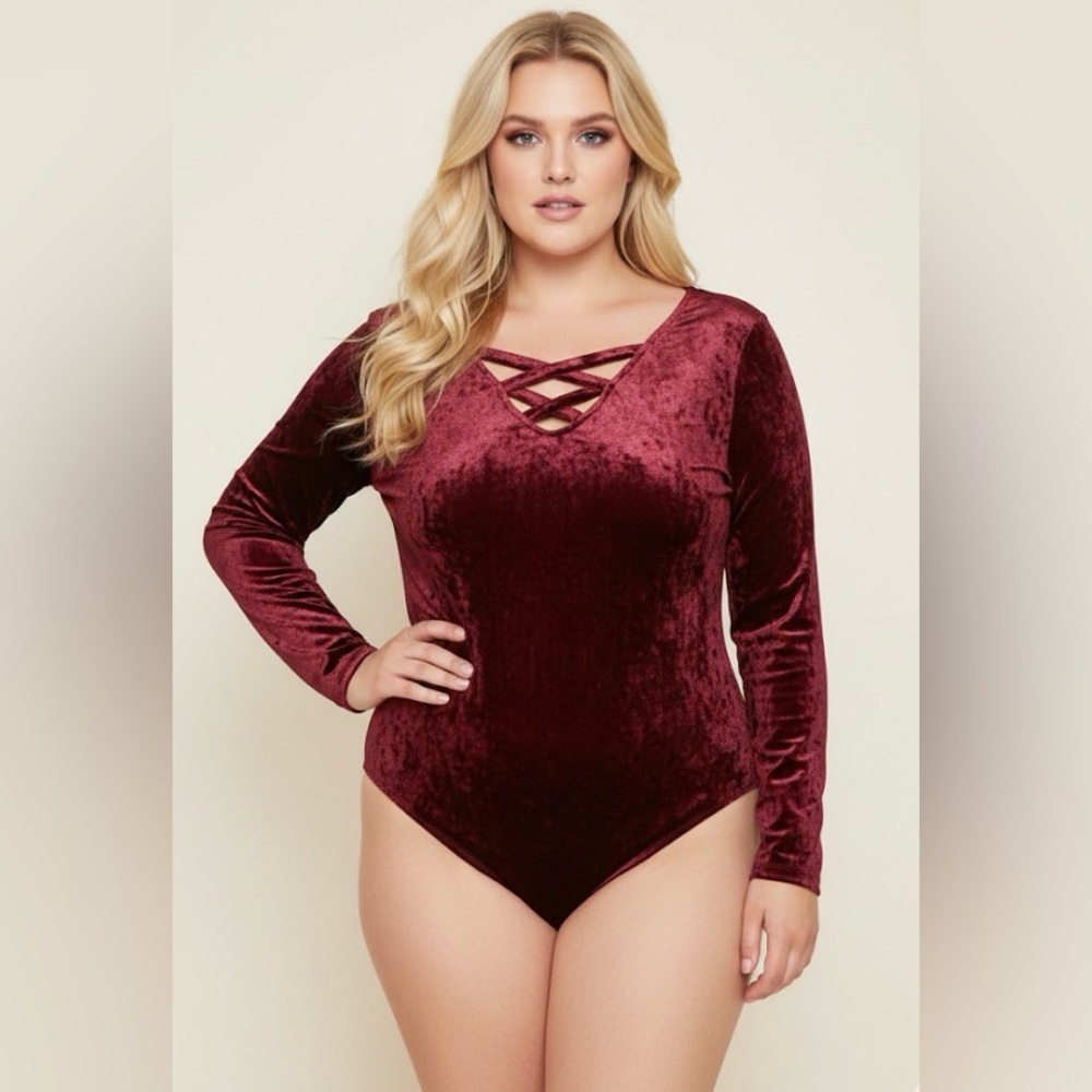No boundaries long sleeve velvetteen maroon bodysuit size XXXL